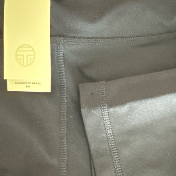 ⭐️NWT⭐️Tory Burch Navy 3 Inch Training Short - Picture 6 of 6